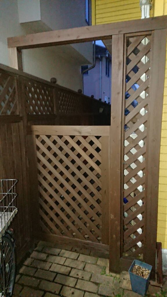 オーダーメイド 自由設計 ウッドフェンスと扉 東京