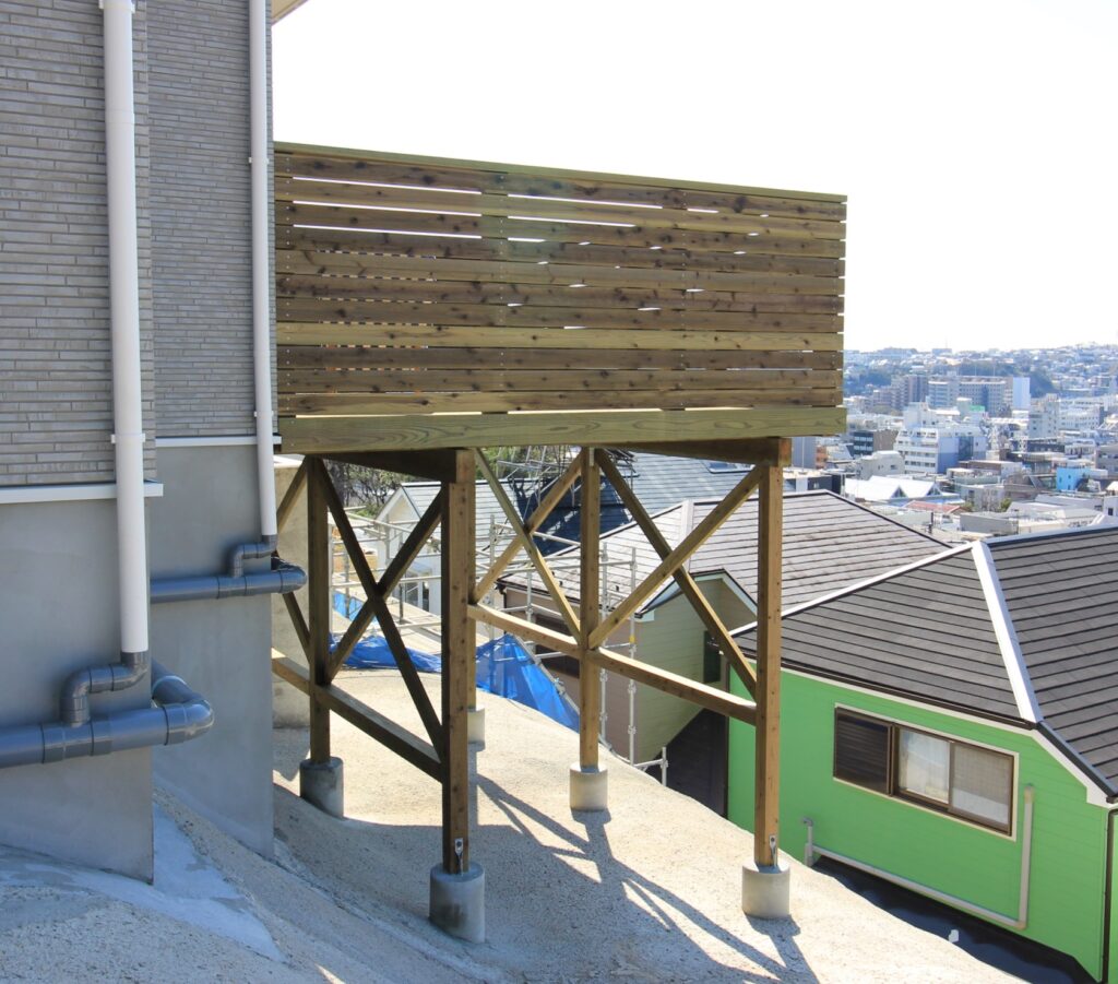 見晴らし　眺望　バルコニー　構造部分　横浜市保土ヶ谷区