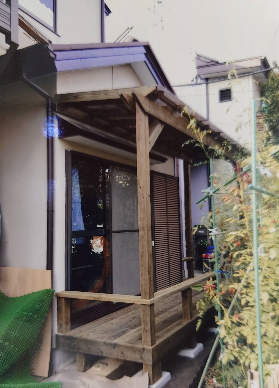 パーゴラ付きウッドデッキ