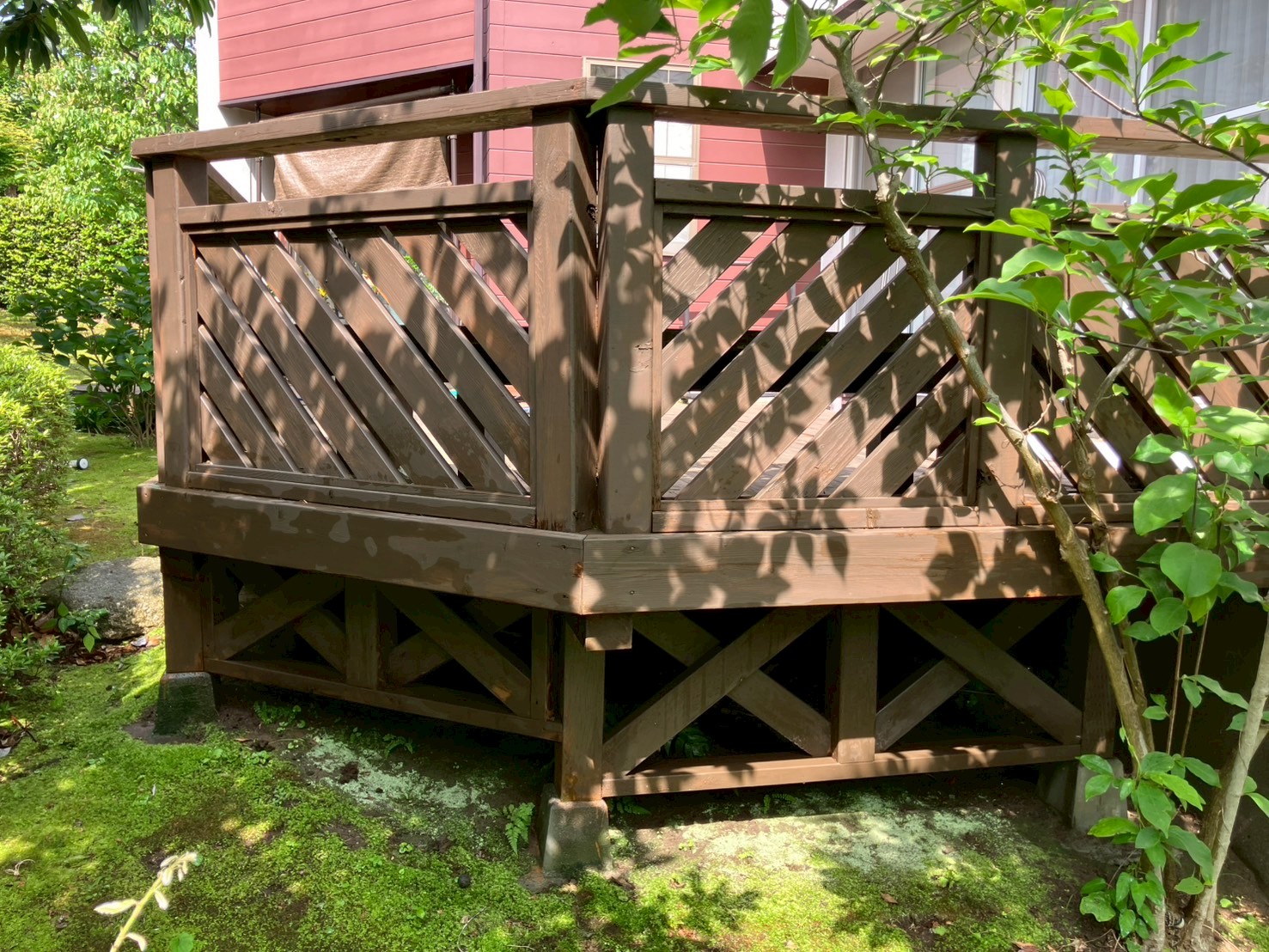 川崎市麻生区のウッドデッキのメンテナンス