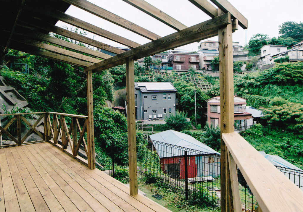神奈川県横須賀市Y様邸 眺望が良い高台のパーゴラバルコニー